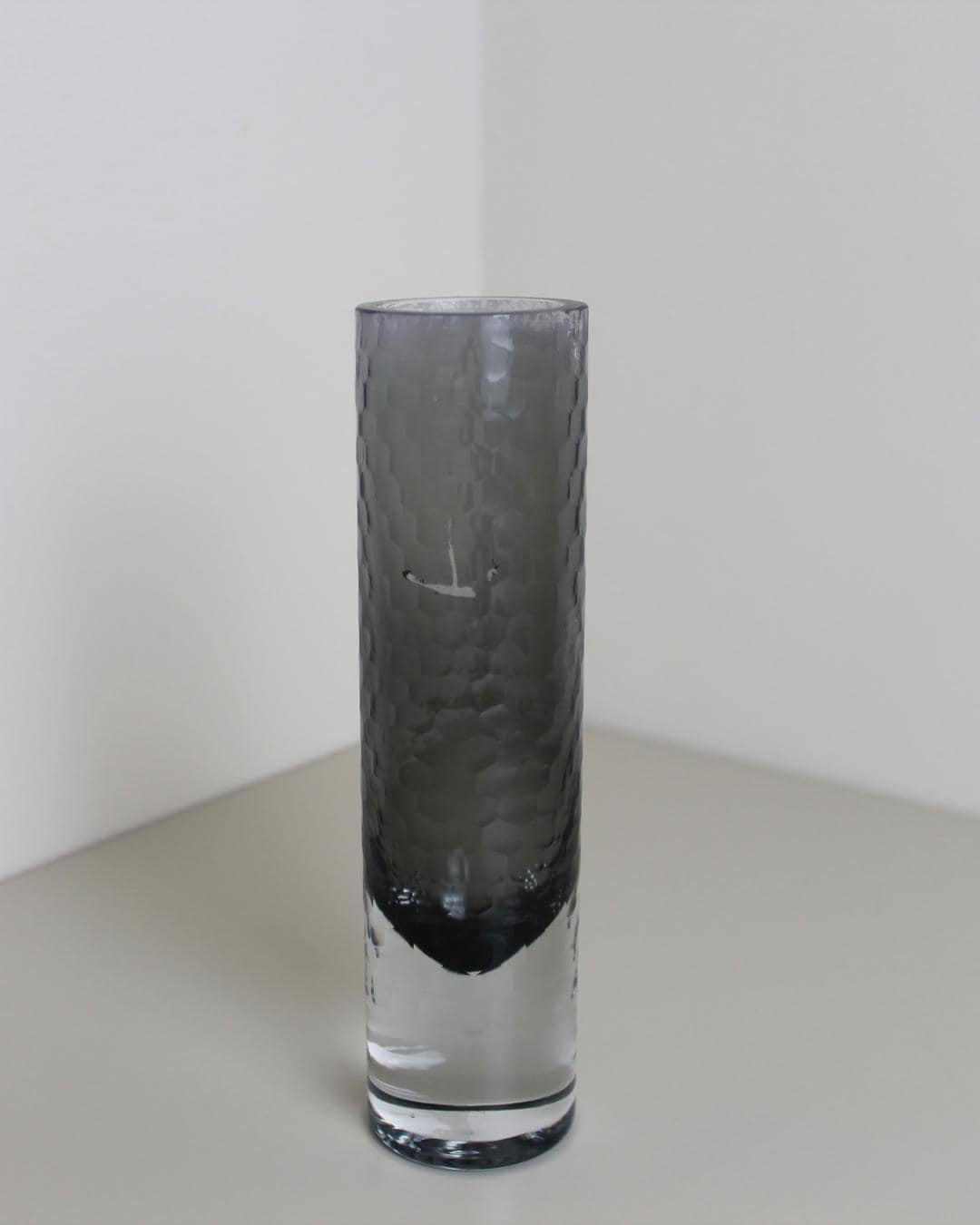 Betty Jackson Grey Textured Glass Bud Vase – Tall Modernist Cylinder, 24cm - The Estate