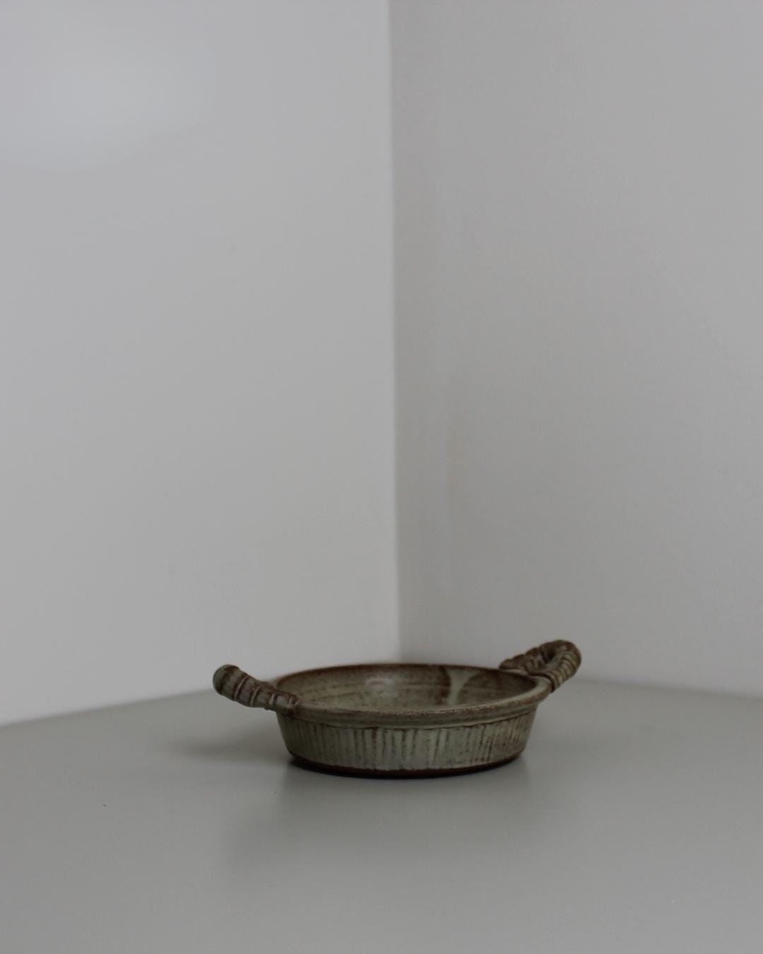 Rustic Stoneware Tapas Dish with Scroll Handles – British Studio Pottery, 1970s Earth-Tone Glaze - The Estate