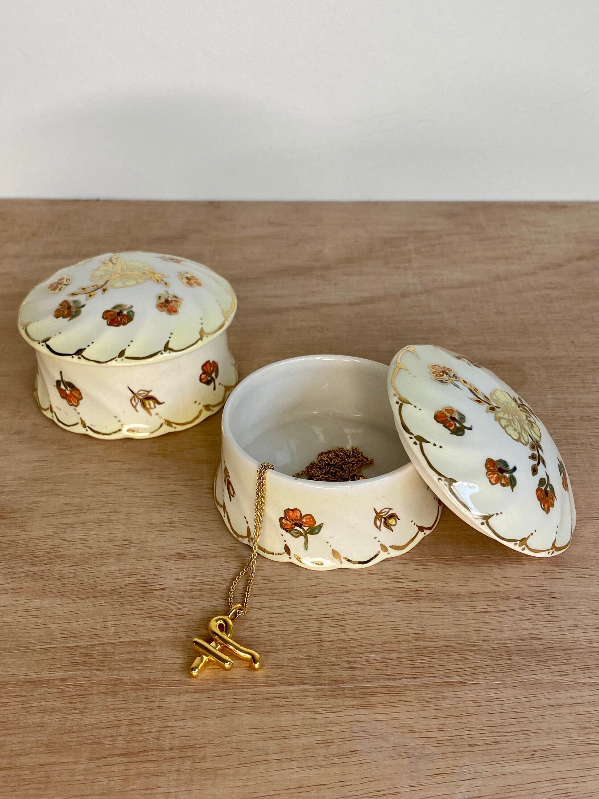 Vintage Trinket Pots (Pair) – Hand-Painted Floral Lidded Dishes – Gilded Ceramic - The Estate