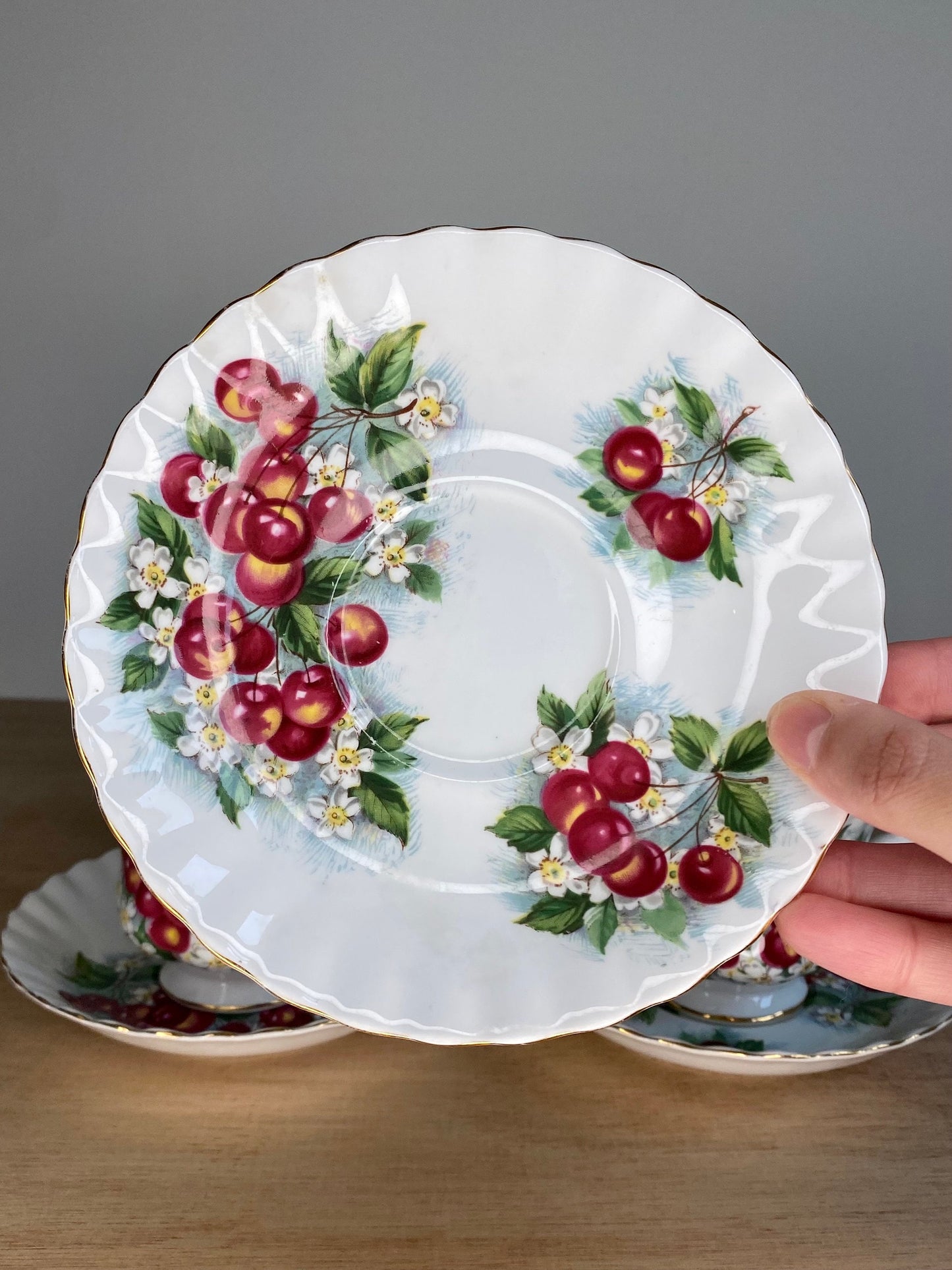 Vintage Richmond Bone China Tea Set – 4 Cups & Saucers – Cherry Blossom Pattern - The Estate