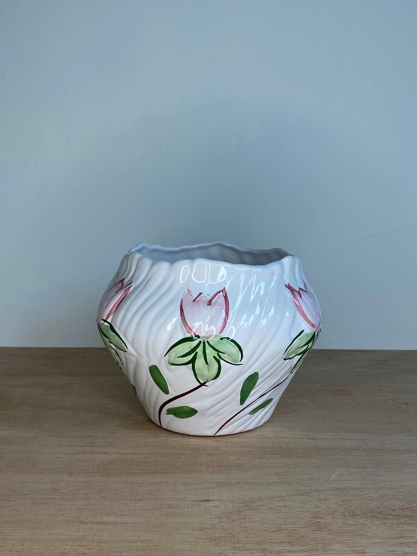 Vintage Ceramic Vase – Hand-Painted Pink Tulips – Fluted White Glaze – Cottageco - The Estate