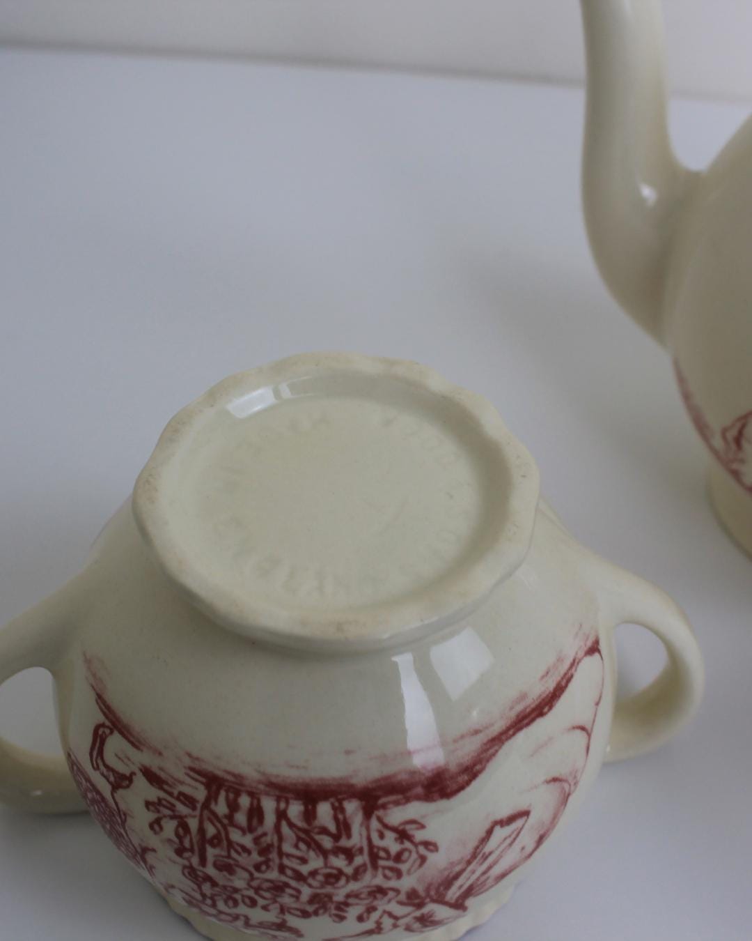 Staffordshire Potteries Red Transferware Teapot, Jug & Sugar Bowl Set – Mid-Century English - The Estate