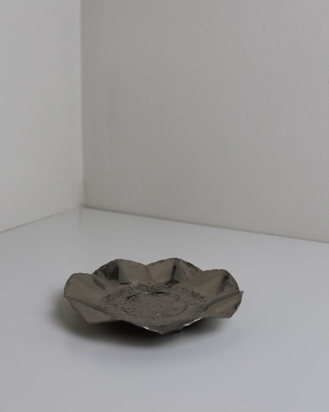 Rococo-Scroll EPNS Silver-Plated Footed Bonbon / Trinket Dish, c. 1950s England - The Estate