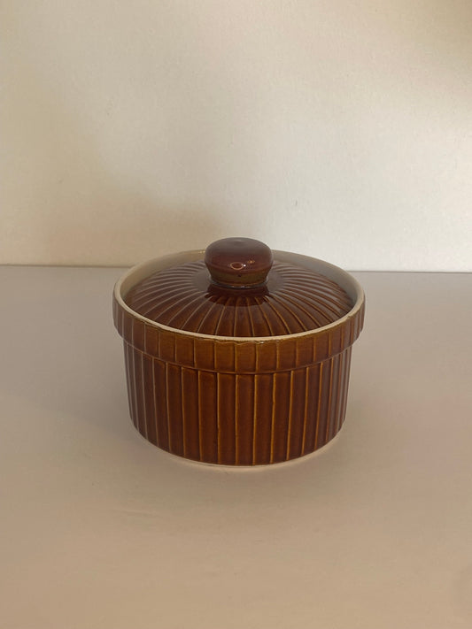 Mid-Century Tams Elite Lidded Brown Ribbed Pot, Oven-to-Table Stoneware, England - The Estate