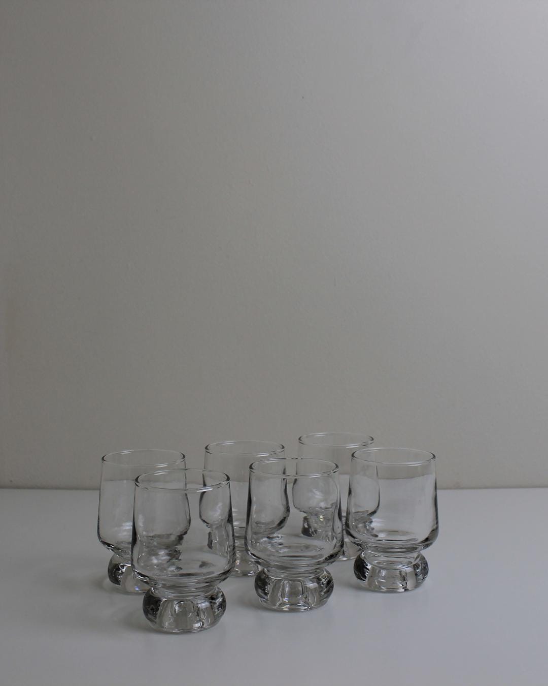 Arcoroc “Cavalier” Heavy-Base Footed Whisky & Water Tumblers — Set of 6, 1970s French Glass - The Estate