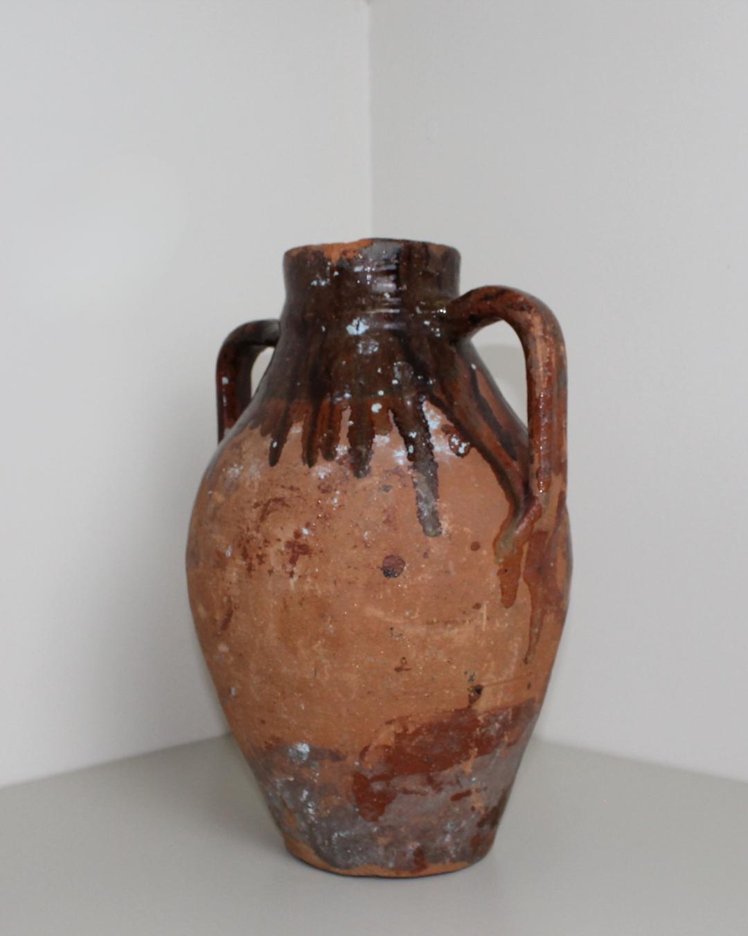 Spanish Terracotta Olive Jar with Manganese Drip Glaze – Antique Two-Handled Amphora, 35 cm Rustic F - The Estate