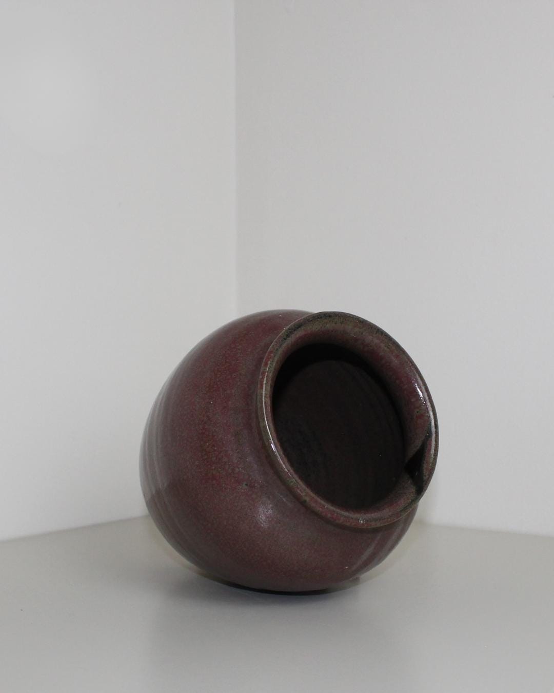 Copper-Red Studio Pottery Vase – British Baluster Form, Tenmoku Accents, 1970s-80s Wheel-Thrown Ston - The Estate