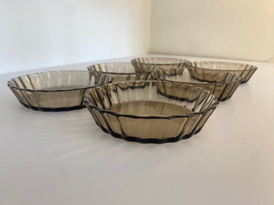 Set of 6 Arcopal Smoked Glass Tartlet Dishes, French 1970s Flan Bakeware - The Estate