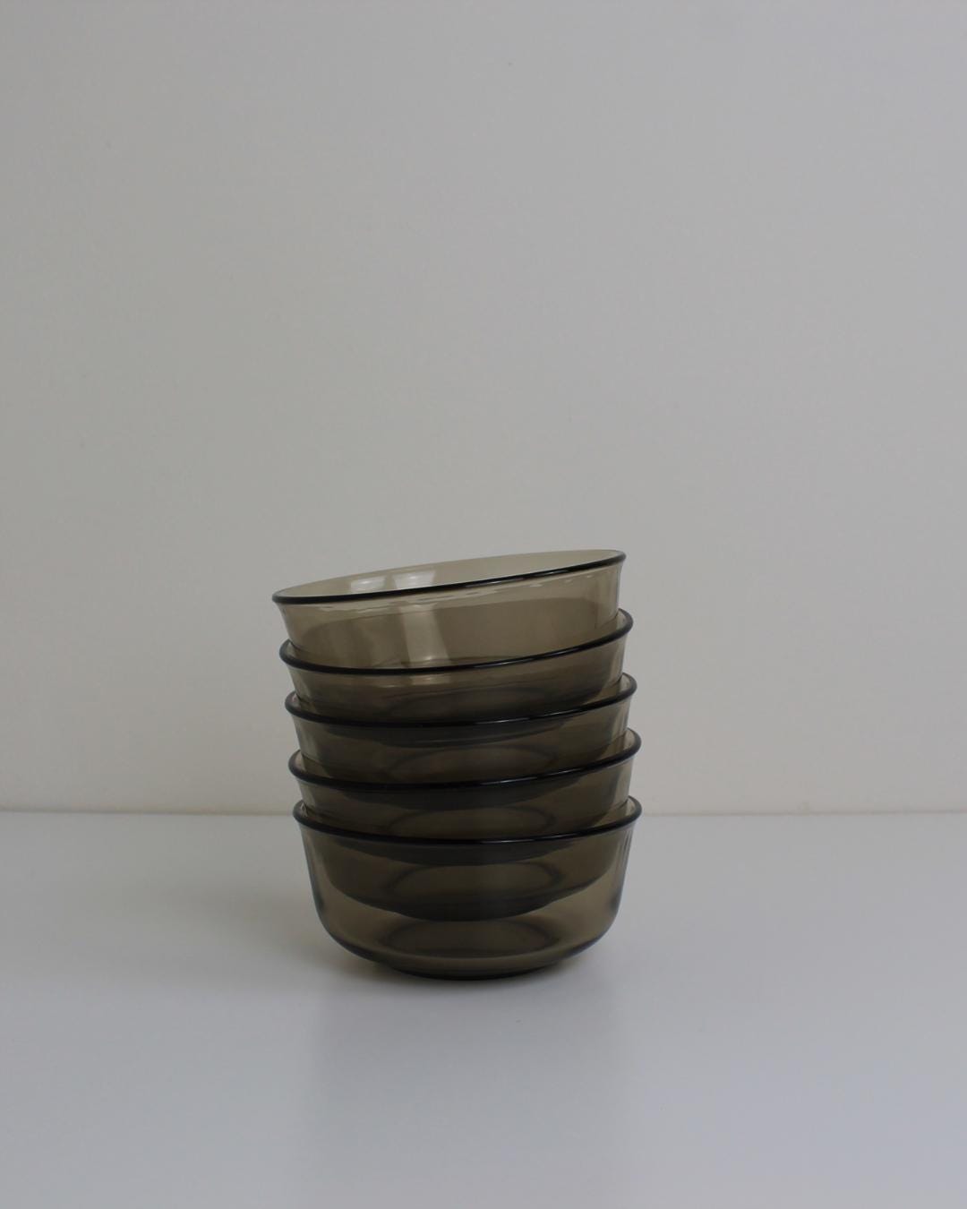 Set of 5 Arcoroc Smoked Glass Dessert Bowls – Mid-Century French Tableware - The Estate