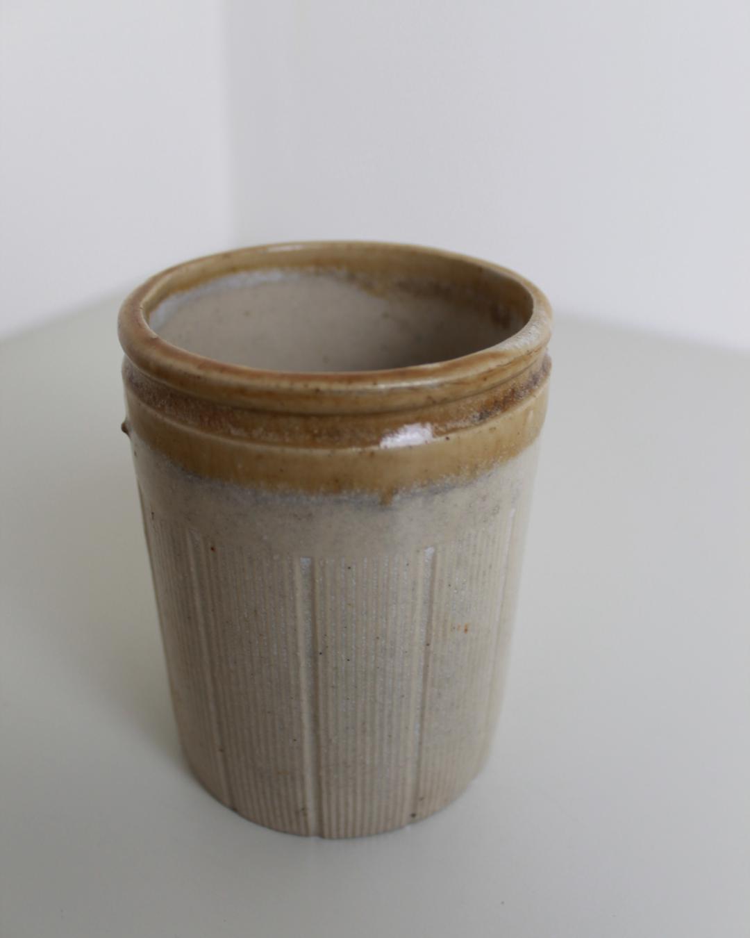 Vintage Studio Pottery Stoneware Vessel – Rustic Brown Glazed Cup or Planter, 10cm - The Estate
