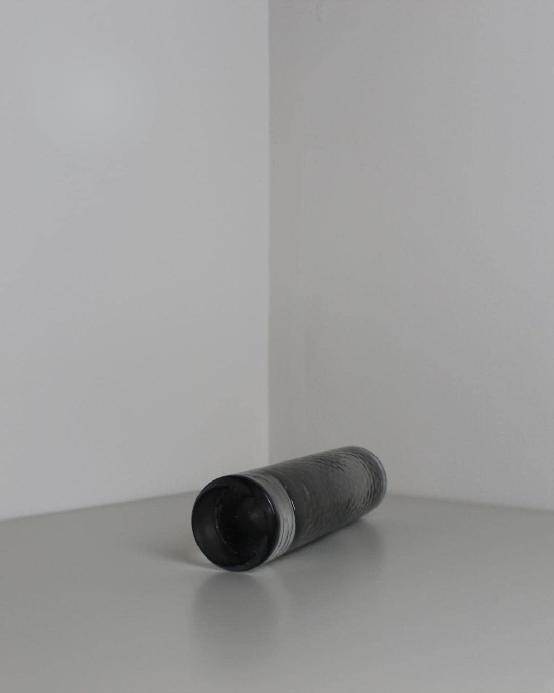 Betty Jackson Grey Textured Glass Bud Vase – Tall Modernist Cylinder, 24cm - The Estate