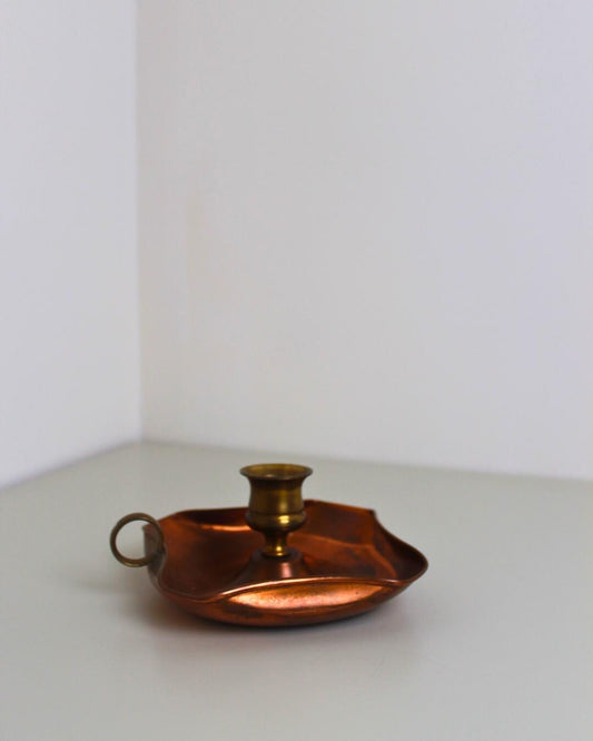 Antique Copper Arts & Crafts Chamberstick with Brass Handle, Early 20th Century - The Estate