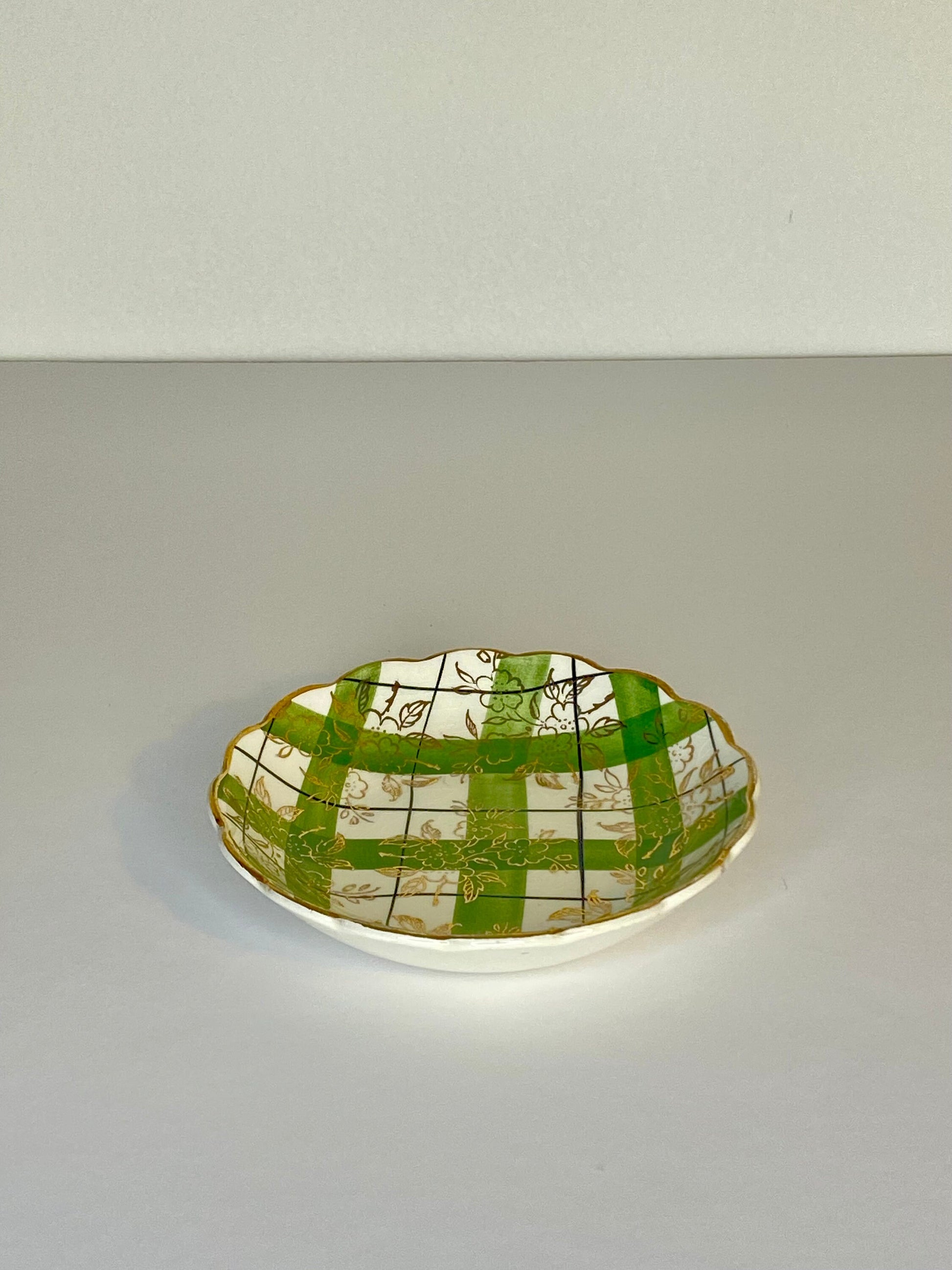 Vintage Japanese Saucer – Green Plaid & Floral Overlay – Gold Rim – GRAMA Mark – - The Estate