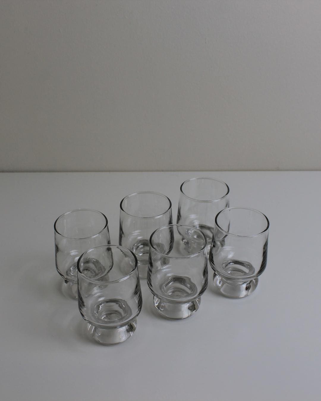 Arcoroc “Cavalier” Heavy-Base Footed Whisky & Water Tumblers — Set of 6, 1970s French Glass - The Estate