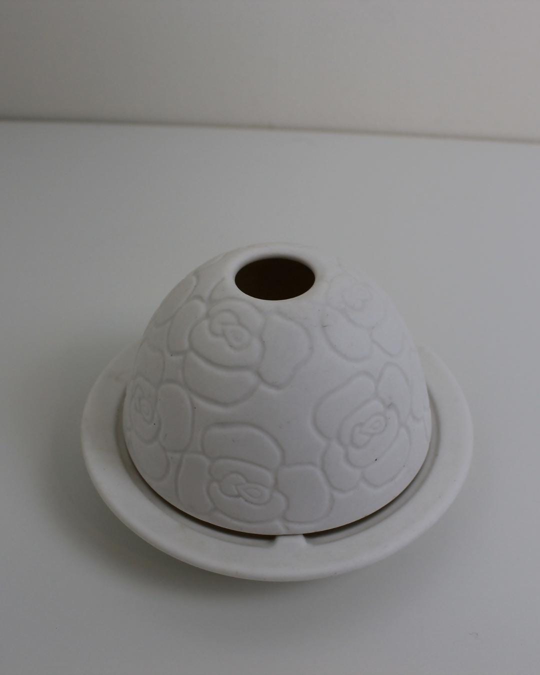 White Ceramic Tealight Dome Holder with Floral Embossed Pattern - The Estate