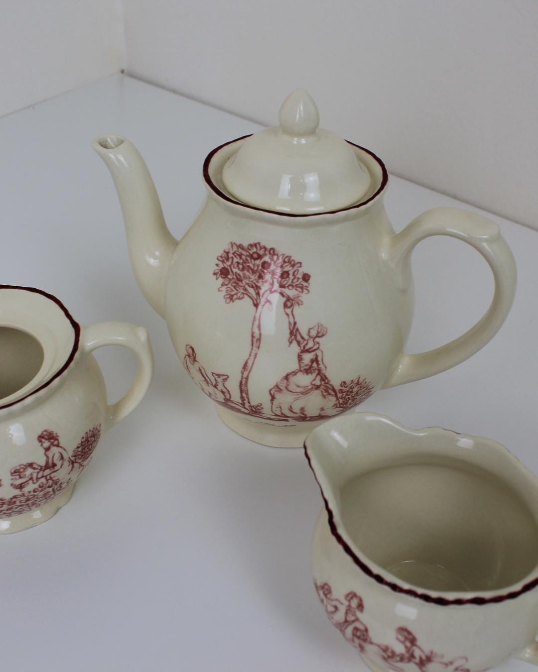 Staffordshire Potteries Red Transferware Teapot, Jug & Sugar Bowl Set – Mid-Century English - The Estate